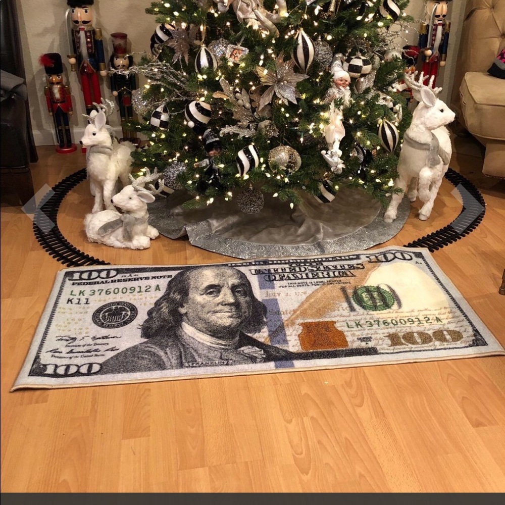 Trending Dollar Bill Rug - Picture 4 of 5